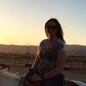 Meet your Posher, Rebecca